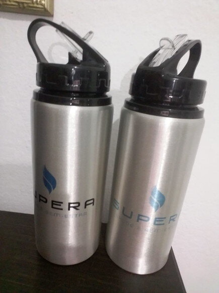 Squeeze Alumínio c Bico e Canudo 650 ml Personalizado