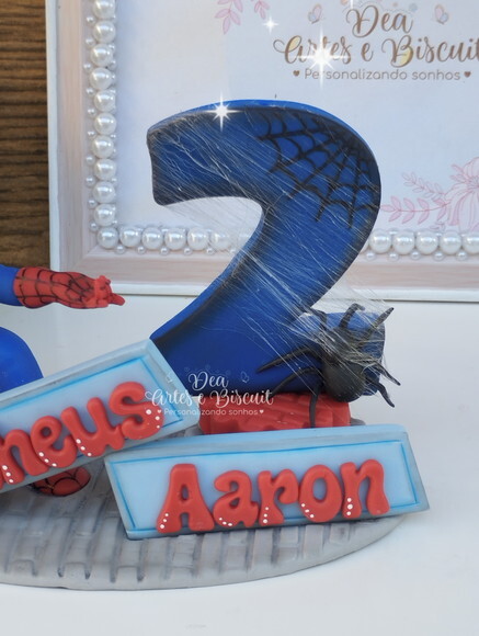 Topo de Bolo Homem-Aranha em Biscuit | Dea Artes e Biscuit