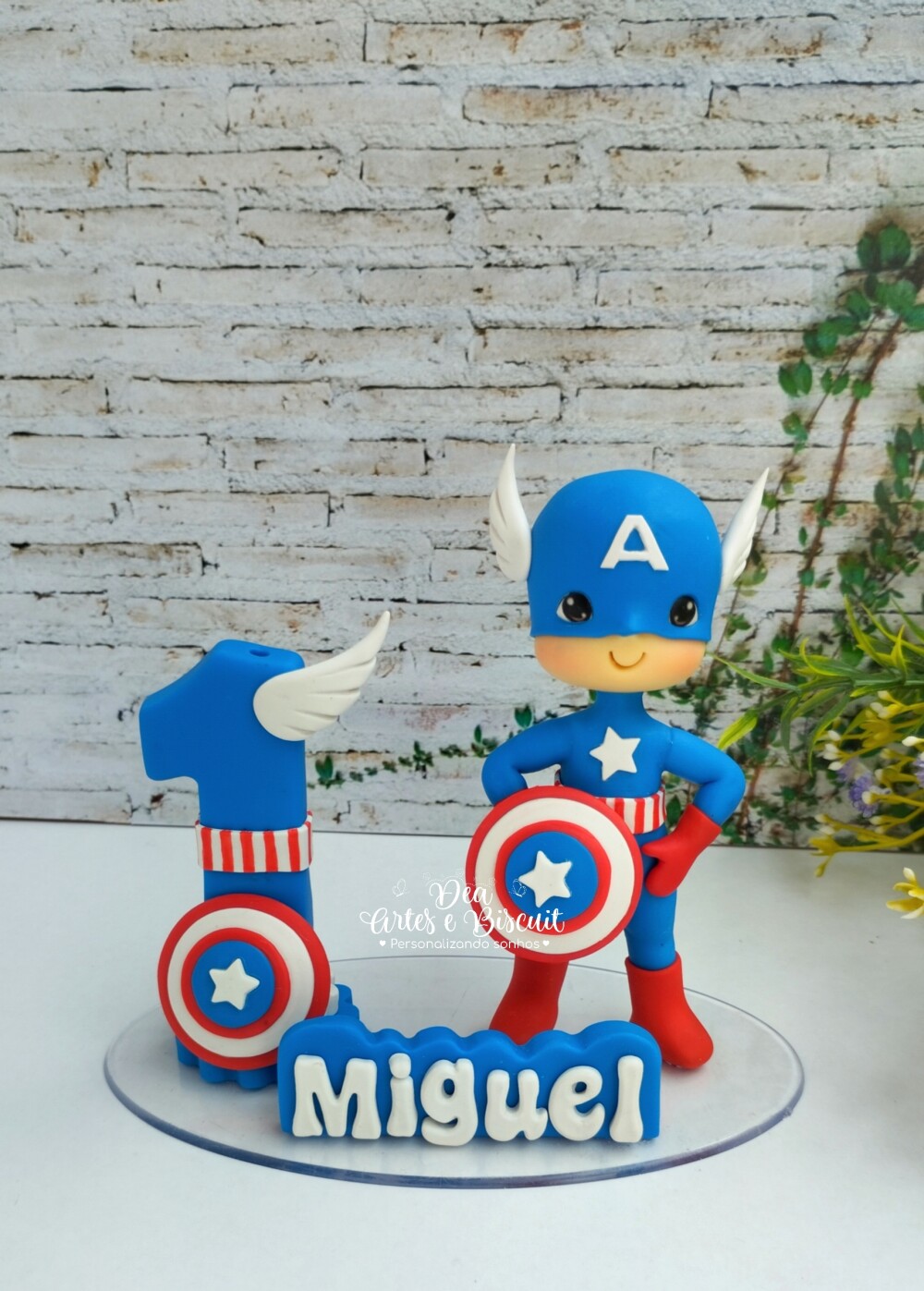 Topo de Bolo em Biscuit - Capitão América| Dea Artes e Biscuit