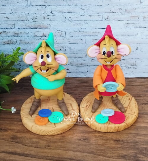 Enfeite de Mesa Biscuit Ratinhos da Cinderela (Unitário)