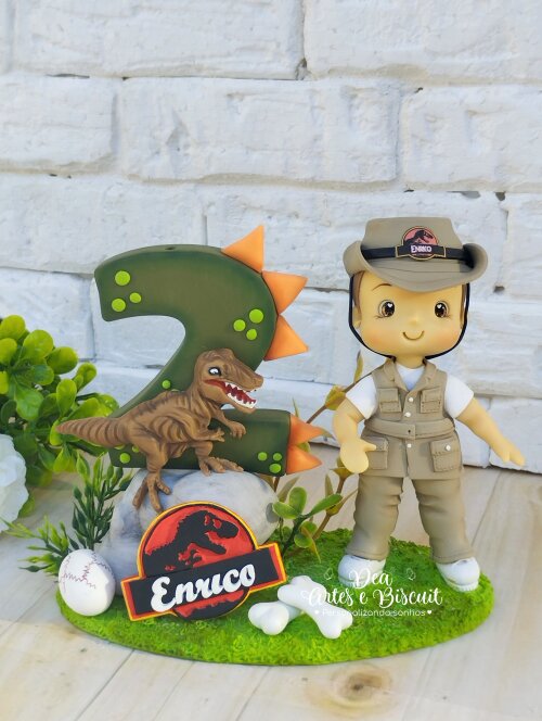 Topo de Bolo Personalizado em Biscuit Tema Dinossauro