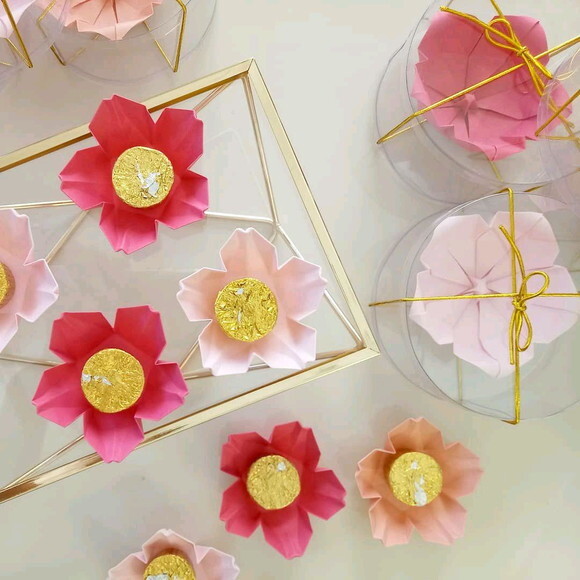 Flor de Cerejeira | Forminha para Doces em Origami