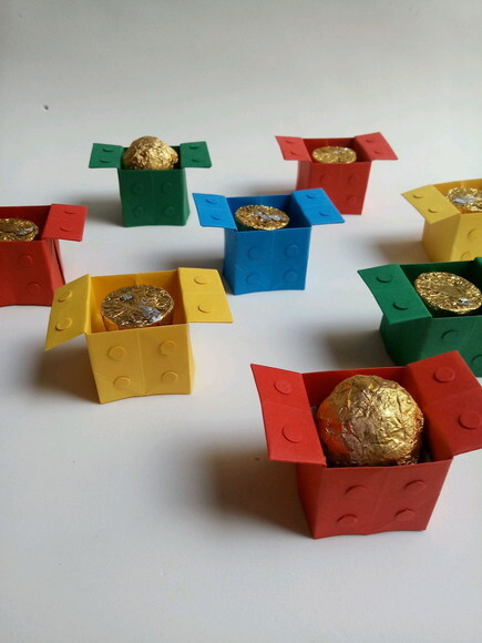 Lego | Forminha para Doces em Origami