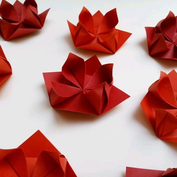 Lotus | Forminha para Doces em Origami