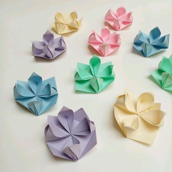 Lotus | Forminha para Doces em Origami