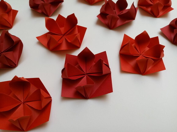 Lotus | Forminha para Doces em Origami