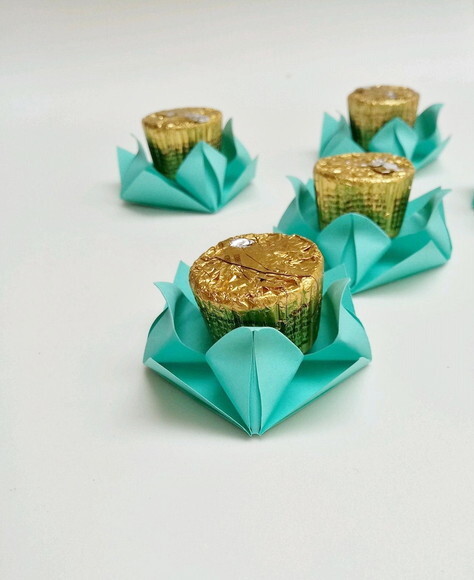 Lotus | Forminha para Doces em Origami