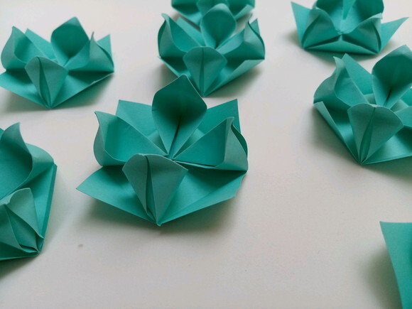 Lotus | Forminha para Doces em Origami