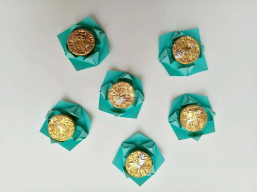 Lotus | Forminha para Doces em Origami