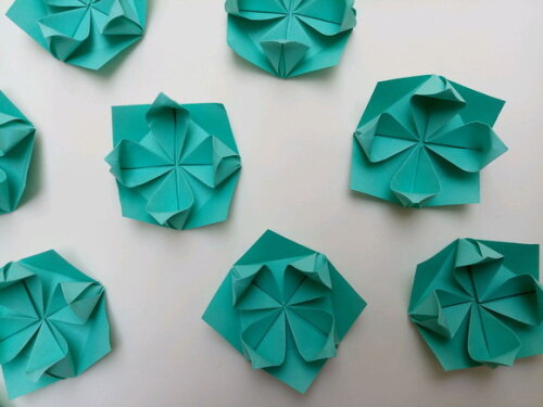 Lotus | Forminha para Doces em Origami