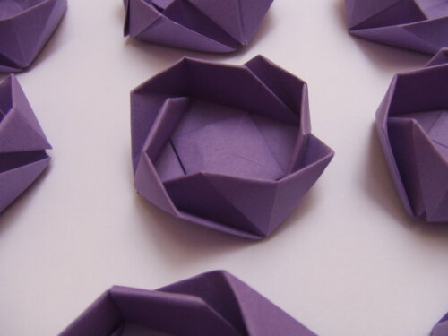 Rosa | Forminha para Doces em Origami