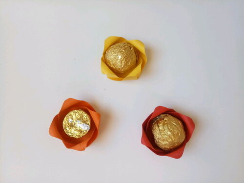 Tulipa | Forminha para Doces em Origami