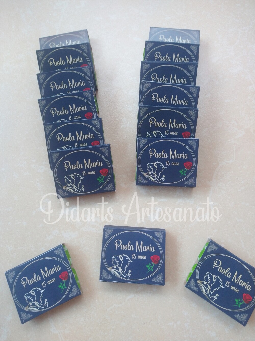 Lembrancinha 15 Anos da Bela e a Fera Chiclete Personalizado