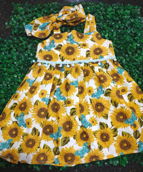 Vestido infantil alça com tiara de cabelo  estampado Girassol