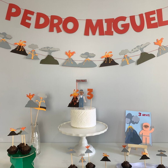 Festa Vulcão - Kit Papelaria