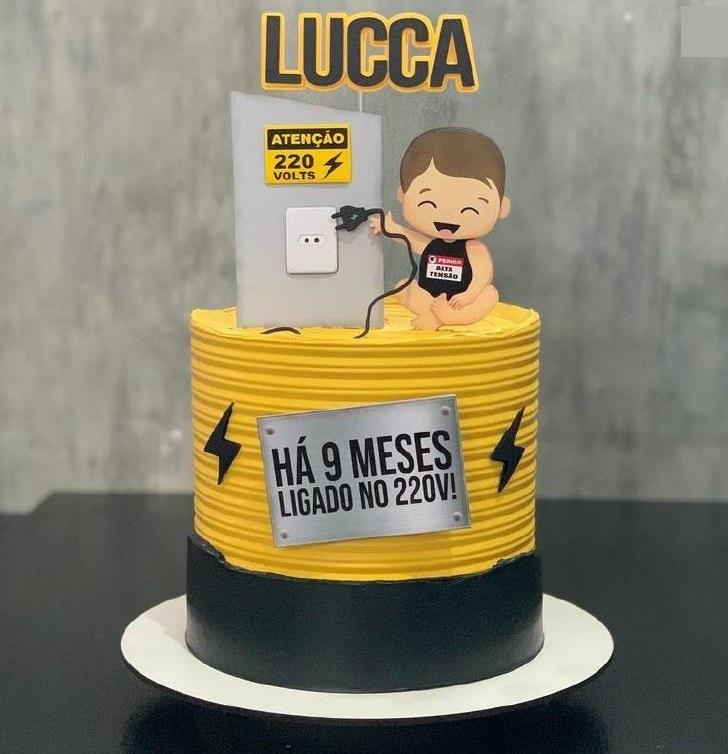 Topo de Bolo Bebê 220V Studio/PDF/PNG