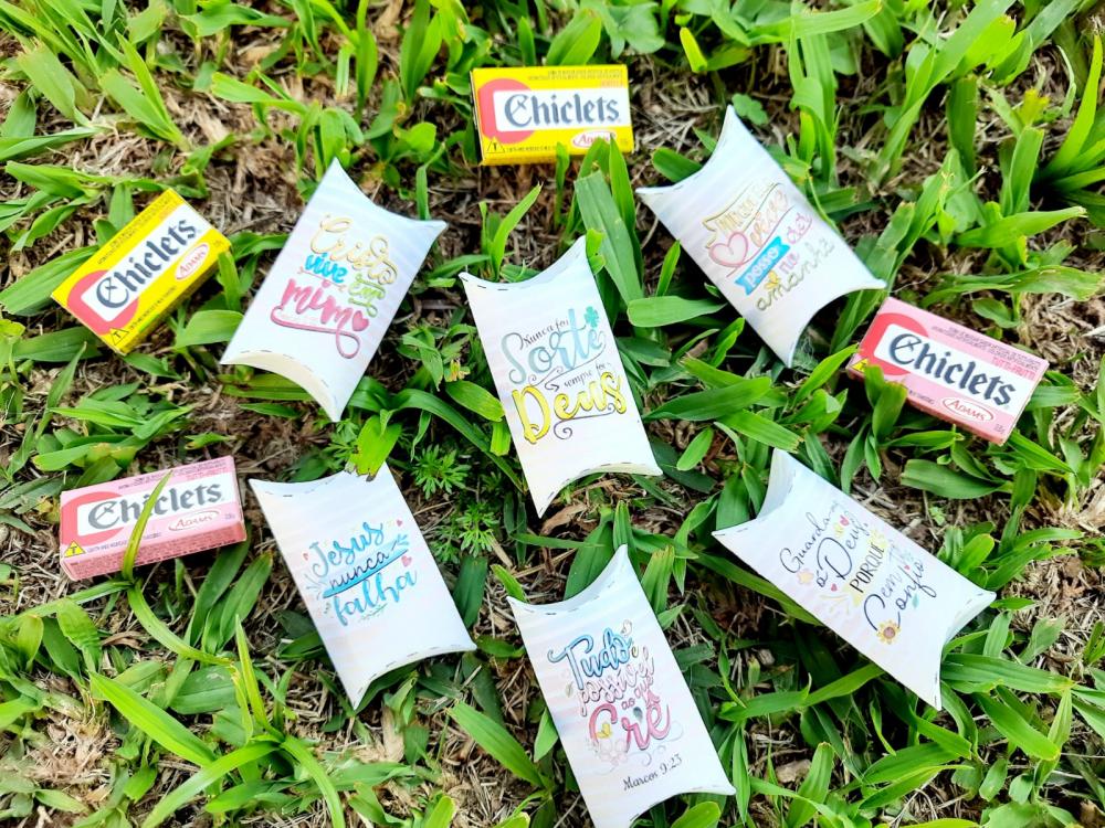 Arquivo Caixa Almofada Chicletes 02 STUDIO/PDF