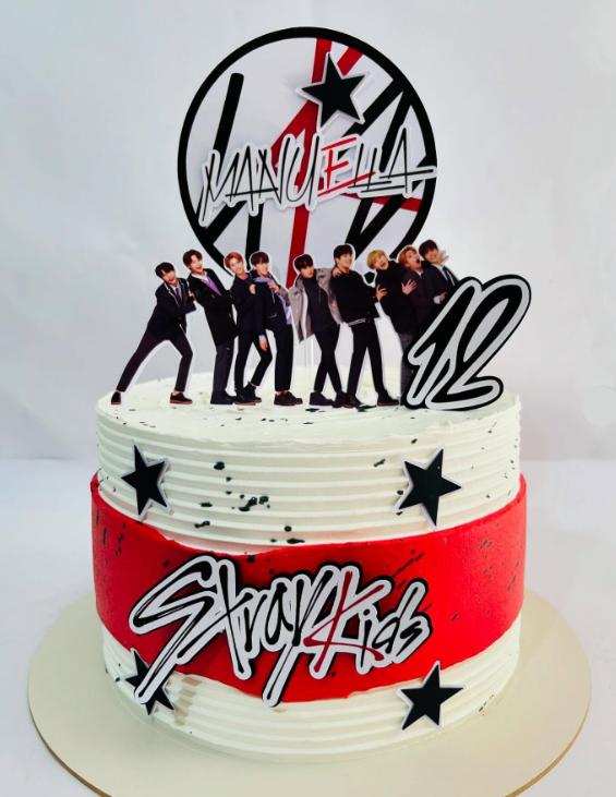 Topo de Bolo Stray Kids 01 Studio/PDF/PNG