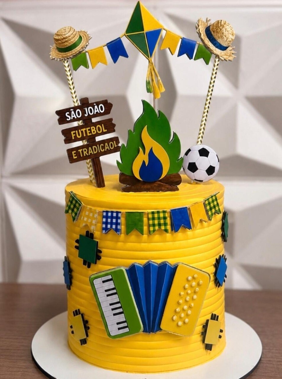 Topo de Bolo Festa Junina Copa do Mundo 2026 Somente Studio