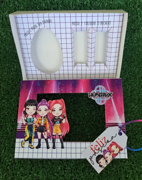 Arquivo de Corte Caixa Mini Confeiteiro Guerreiras do K-Pop 01 -