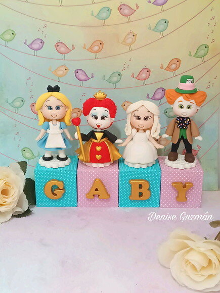 Cubo Alice em Biscuit