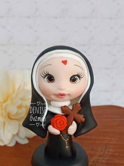 Santa Rita de Cássia em Biscuit