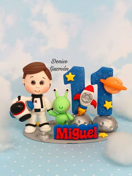 Topo de Bolo de Astronauta