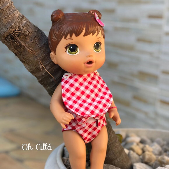 Fraldas para Boneca e Babador