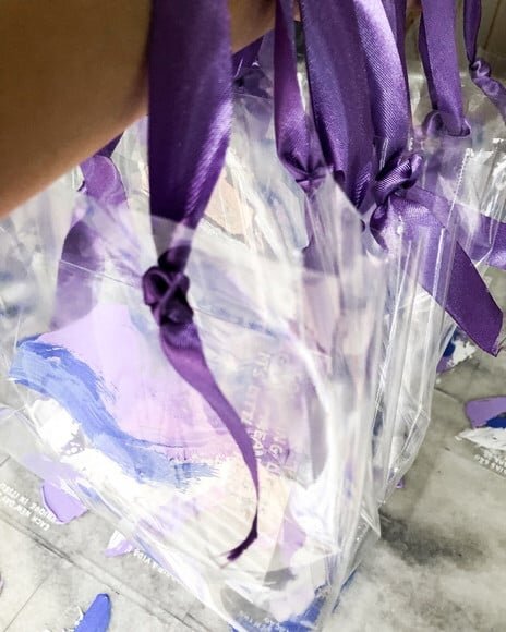 Lembrancinha Criativa - Bolsa Transparente e Placa Personali
