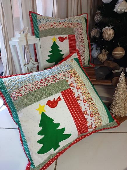 Almofada em Patchwork Natal