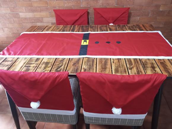 4 Capas para Cadeira + Caminho de Mesa