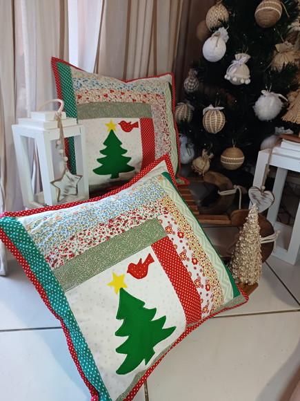 Almofada em Patchwork Natal 2 Unidades