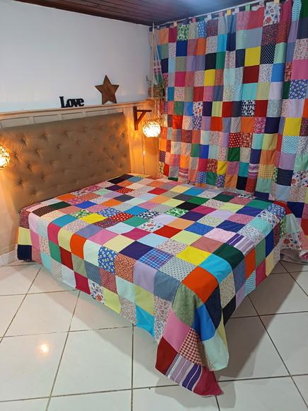 Colcha em Patchwork + Cortina