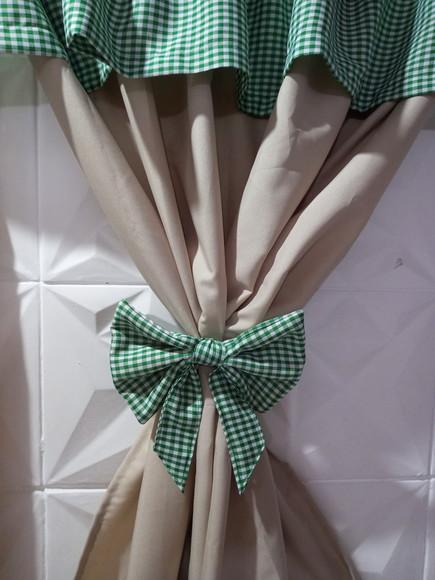 Cortina com Bandô
