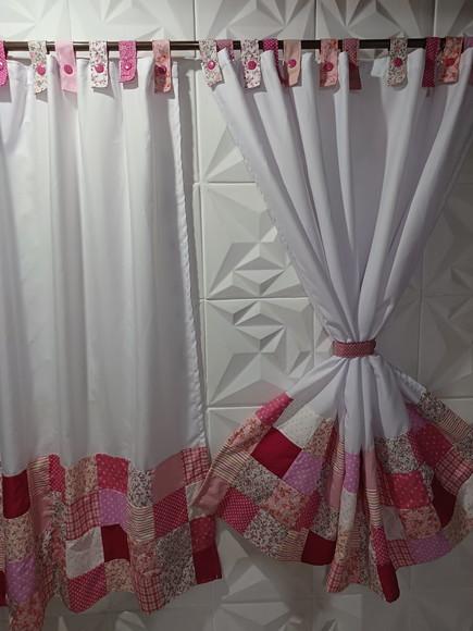 Cortina com Barrado em Patchwork