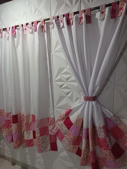Cortina com Barrado em Patchwork