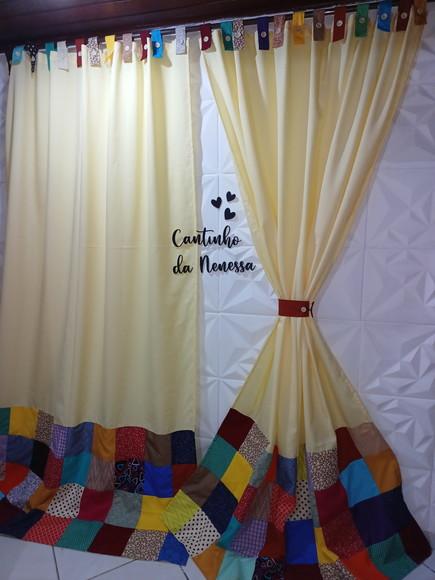 Cortina com Barrado em Patchwork
