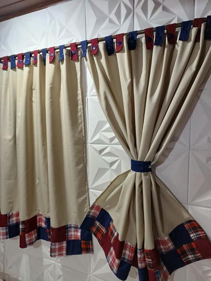 Cortina com Barrado em Patchwork