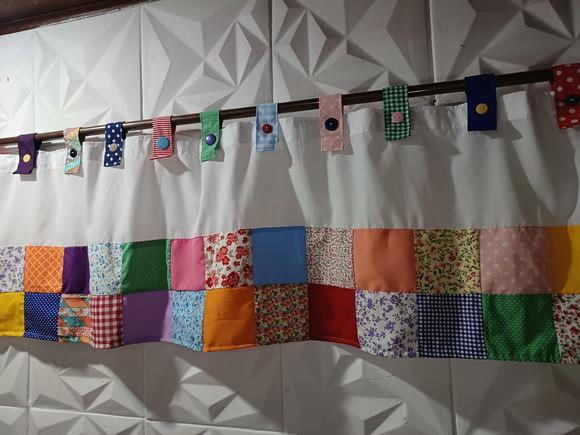 Cortina com Barrado em Patchwork