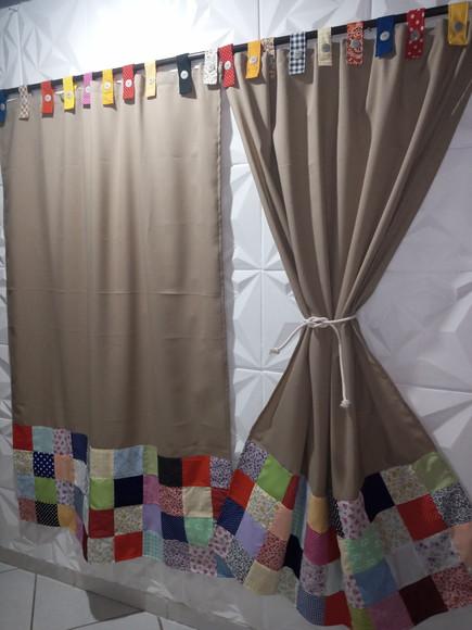 Cortina com Barrado em Patchwork