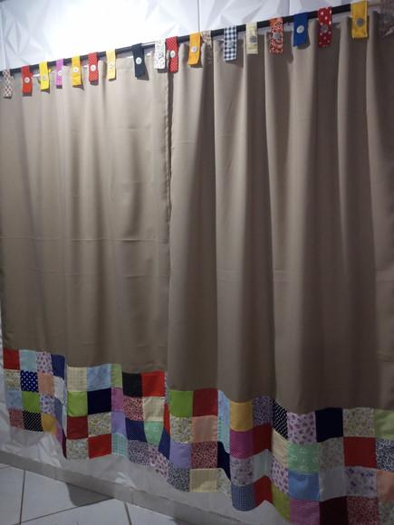 Cortina com Barrado em Patchwork
