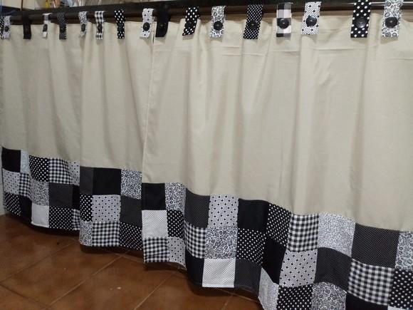 Cortina com Barrado em Patchwork
