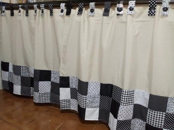 Cortina com Barrado em Patchwork