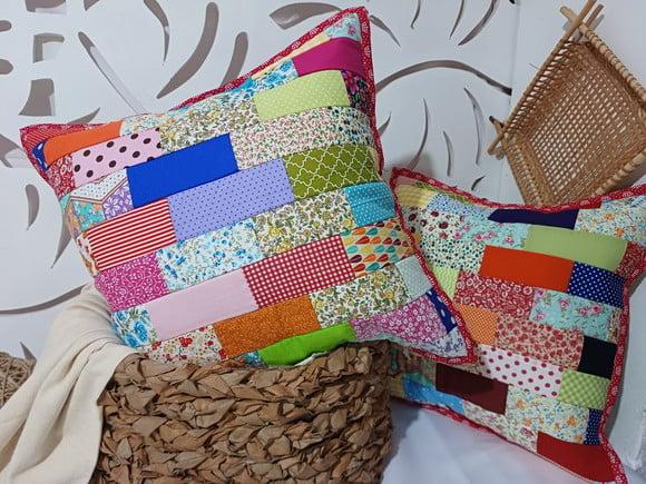 Capa para Almofada em Patchwork