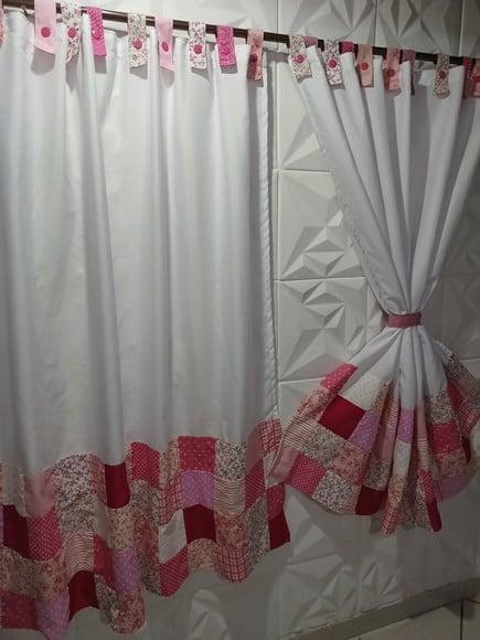 Cortina com Barrado em Patchwork