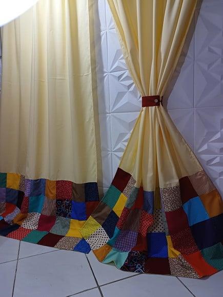 Cortina com Barrado em Patchwork