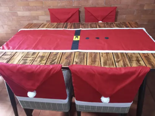 4 Capas para Cadeira + Caminho de Mesa