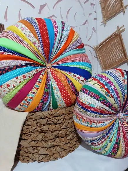 Almofada Redonda em Patchwork 2 Unidades