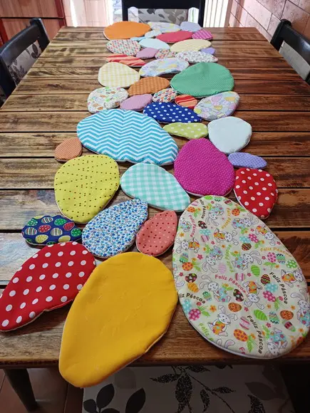 Caminho de Mesa Ovos de Páscoa