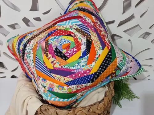 Capa para Almofada em Patchwork